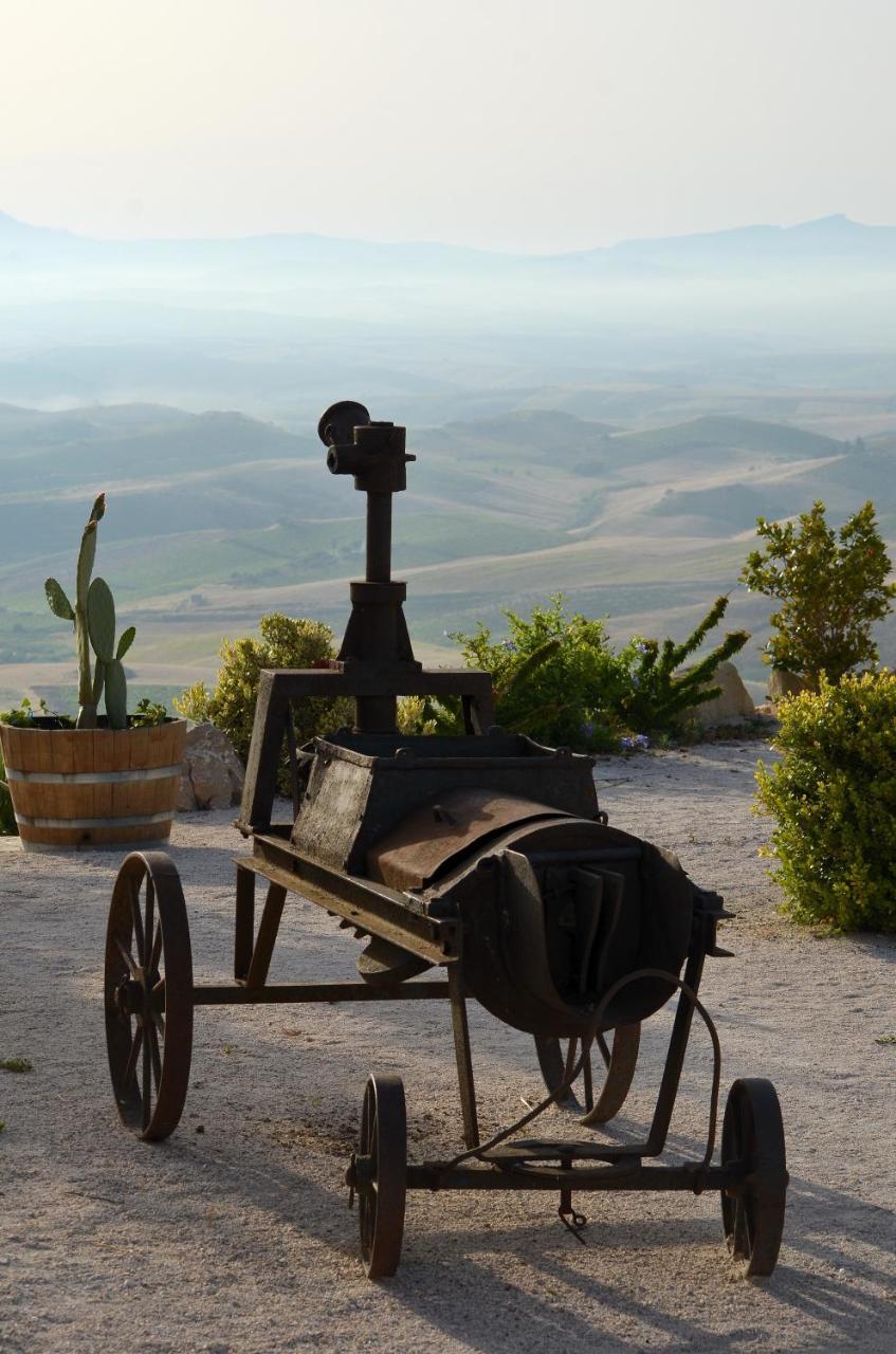 הוילה קלטפימי Agriturismo Antichi Granai מראה חיצוני תמונה